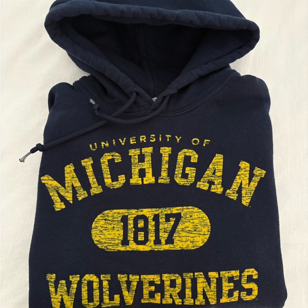 University of Michigan navy Pullover Hoodie